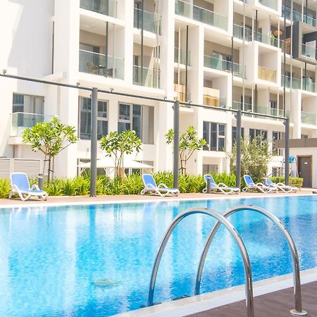 Ferienwohnung Industrial Chic Retreat Al Qurayyah Exterior foto